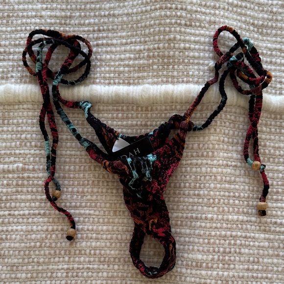 Indah Makoa Print Smocked Fabric Bikini Bottom Size M (But Tiny!!) - Picture 4 of 6